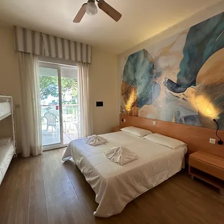 La Maison By Hotel Aldebaran Lido di Jesolo Room photo