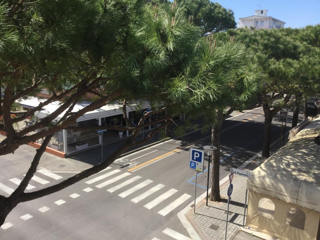 La Maison Hotel