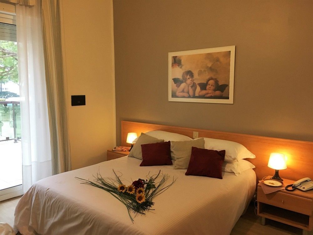 La Maison Hotel